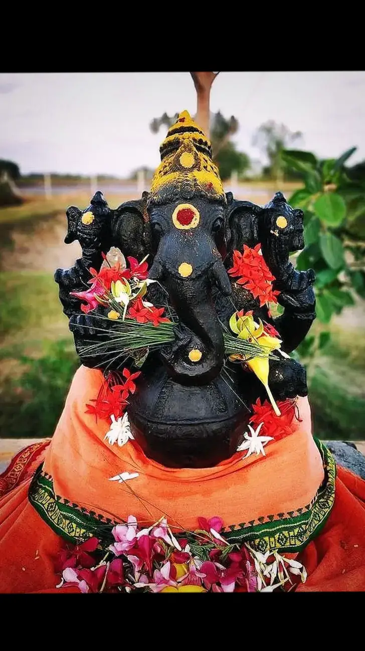 SANKATAHARA CHATURTHI 2024🙏🪔🌺🌍♥️👑 #sankataharachathurthi #sankataharachaturthipooja #pillaiyarappa #pillaiyar #ganapatibappamoraya #ganapathi #vinayagarsongtamil #vinayagarthunai #latest #new #trending #tiktok #fypシ #fypシ 