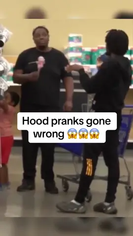 Harmless hood pranks #publicpranks #pranks #prankchallenge #relatable 
