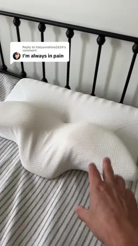 Replying to @italysunshine2624 #sleepproblems #backpain #sore #pillow 