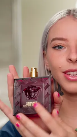 Young Miko reveló su perfume!❤️‍🔥🫧 ¿Conocias el Eros Flame?🫨 #youngmiko #erosflameversace #erosflame #perfume #casavicky #parati 
