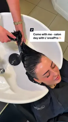 VLOG🎥💆🏻‍♀️ This wouldnt be my life without you guys tysm!🥹 #hairtok #BeautyTok #Vlog  thankyou to: @L’Oréal Professionnel @natashiaa @Grase @ZARA BURFITT @Sally Montague Hair Group 💛
