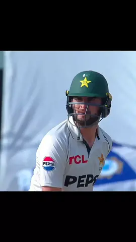 Shaheen Afridi classical knock today in pindi cricket stadium vs Bangladesh...........🎶👀🥀❤️ #fypシ゚viral #1millonviews #officalvideoviral #videoforyouofficalpage 