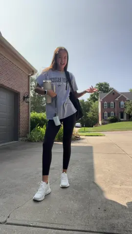 School fit+ game dayyy 🥳 #foryou #highschool #backtoschool #OOTD #outfitideas #outfitinspo #foru #cuteoutfits #lululemon #leggings #gameday #longhair #StanleyCup 