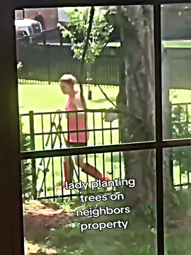 #karen #karensgoingwild #karensoftiktok #karens #fypage #foryouu #cop #cops #viralvide #videos #virall #rude #police #policeofficer #neighbor #neighborfromhell #neighborsfromhelll #neighborhood #karenneighbor