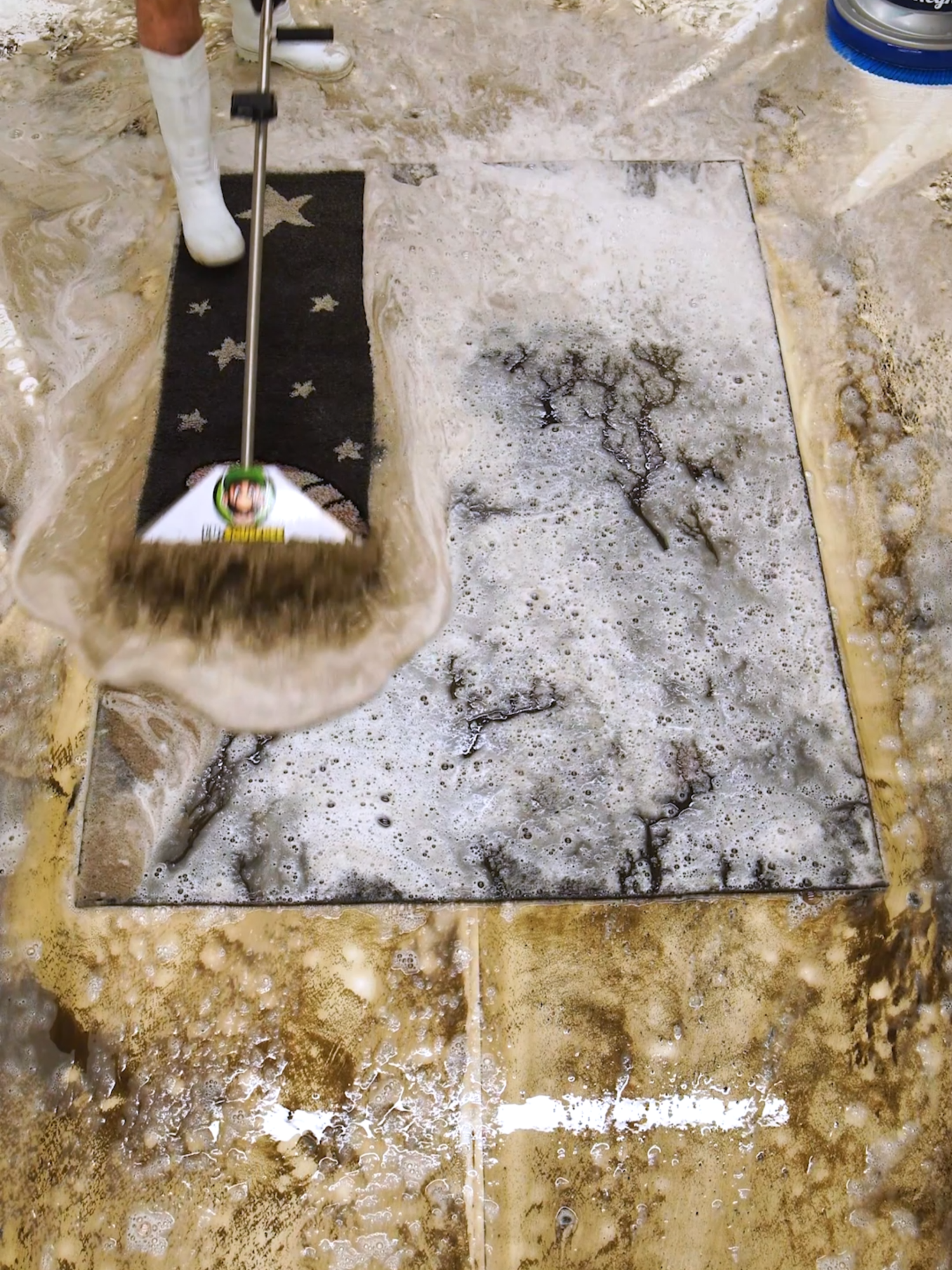 OMG How Cute Is This Rug!! Watch Me Restore This Beauty! Satisfying ASMR Carpet Cleaning. #asmr #carpetcleaning #satisfying #oddlysatisfying #restoration