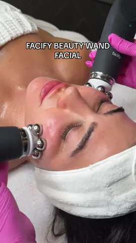 Elevate your at home facials with the 6-in-1 Facify Beauty Wand 🖤  With our innovative technology and multifunctional capabilities you’ll never need another beauty tool again! Shop now at facifybeauty.com (Link in our bio) #skincare #beauty #SelfCare #skincareroutine #makeup #glowingskin #beautytips #skincareproducts 