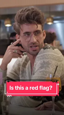 Is a guy having single girl friends a red flag? 🚩🤔 #CelebsGoDating #fyp