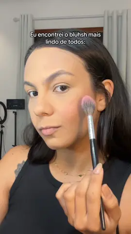 Essa é a cor NEON LIGHTS e é lindo demaisssss 🥰 #blush #melu #melurubyrose #rubyrose #makesbaratinhas #baratinhosquevalemapena #fypシ #makesviral 