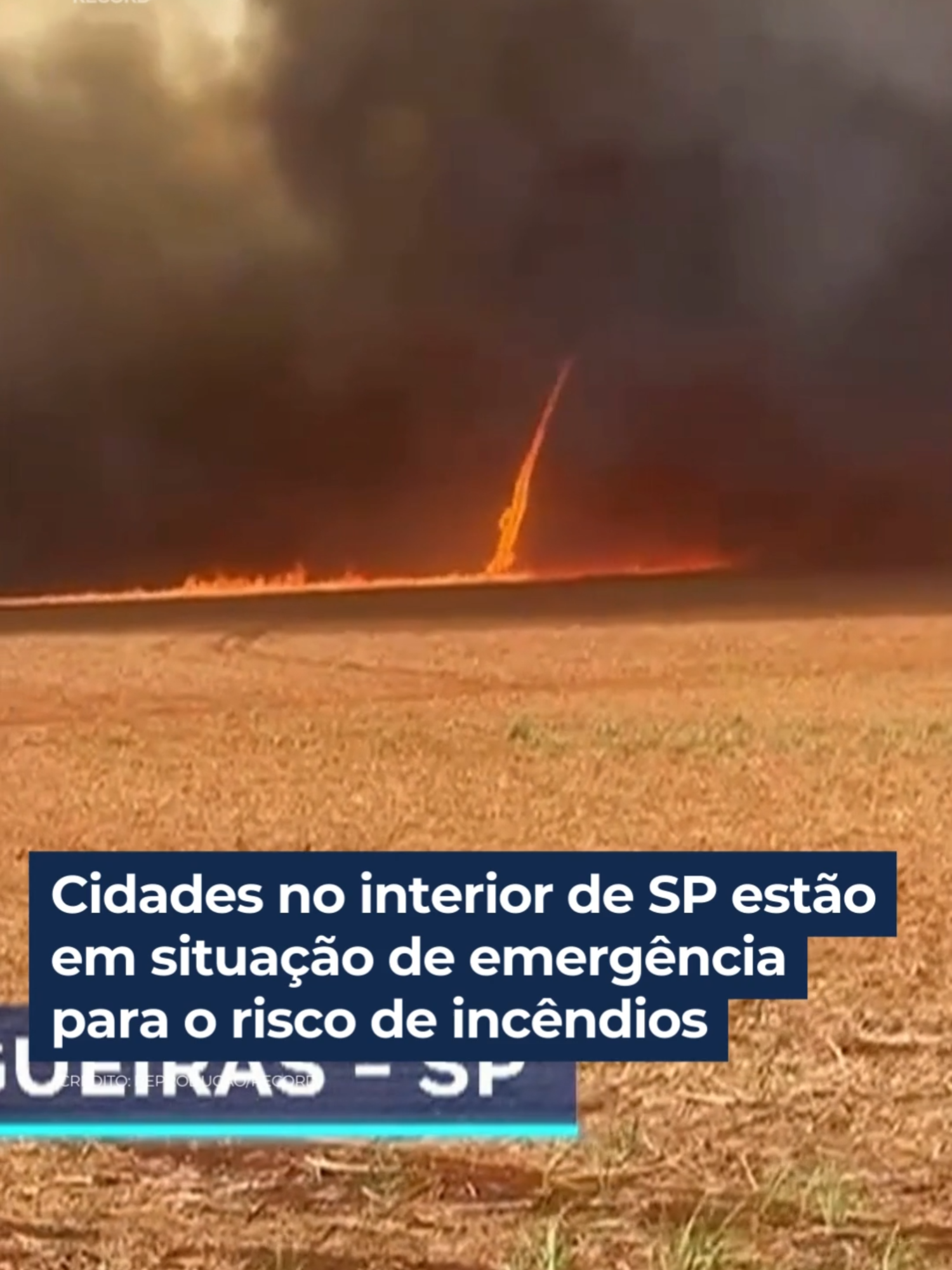 Moradores registram redemoinhos de fogo e acidentes relacionados à fumaça em várias cidades #TikTokNotícias #JornalDaRecord #riscodeincêndios #situaçãodeemergência #interiordesp #fumaça #fogo