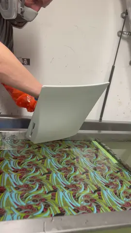 Hydro Dipping PS5 Cover #satisfying #hydrodipping 