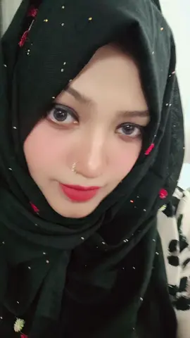 #bangladeshigirl #shakeraurmee #foryou #viraldialogue #foryoupage #viralvideo #myself 
