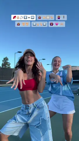 Dance tutorial with @sofya 🥰