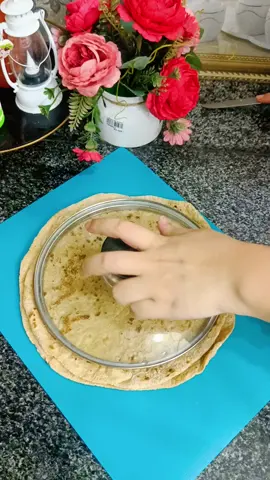 Leftover Rotiyo se Banaye ye Mazzay Daar Recipe  #foryoupage #recipes #leftoverrotirecipe #rotirecipe @Aliya Mubashir 