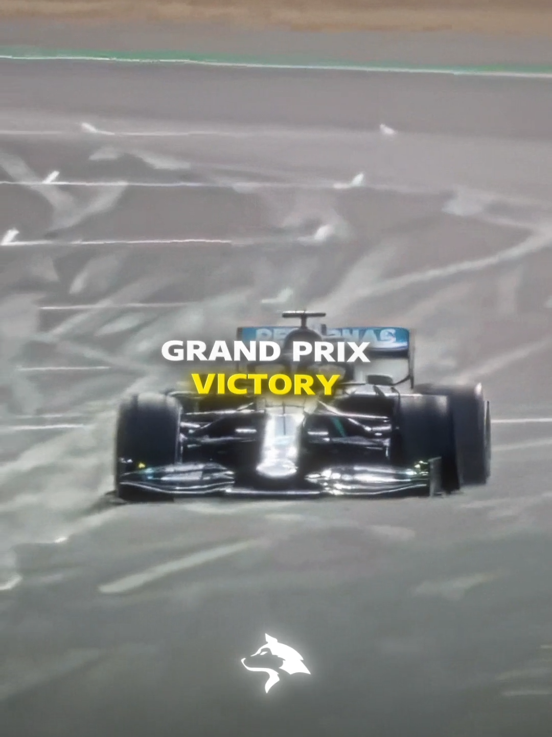 F1 driver finishes a race with 3 tires 🥶