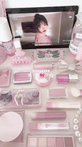she’s so pretty and talented 🩰°˖🦢✧°.🎀༘⋆ use my discount code MIRIANAG05 to save extra money on  💌 #wonyoungism #dollette #pinkpilatesprincess #fyp #pinkaesthetic #pinktok #coquettecore #coquetteaesthetic #pinterestaesthetic #dolletteaesthetic #wonyoung #kbeauty #kbeautymakeup #yesstyle #flowerknows 