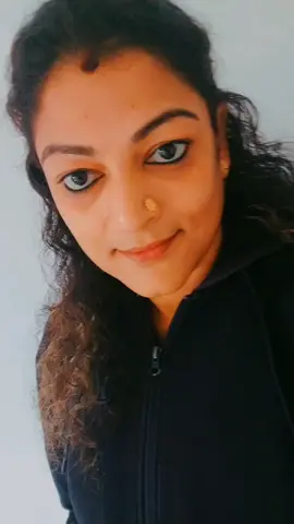 தங்க புள்ள உன்னுடைய கேள்விக்கு என் பாணியில் என்னுடைய பதில் இதுதான்✌🏻#tiktok #tiktoksgviral #viral #fypシ #foryourpage #fypシ゚viral #singaporeladki🤜🏻🤛🏻 