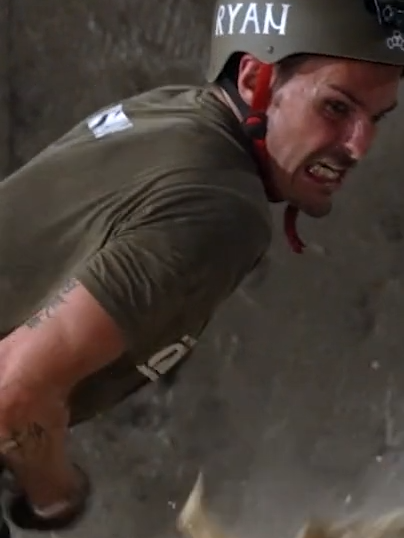 The definition of a NAIL BITER 😬 Era 2 left it all in the sand in a legendary Take Shelter elimination ⛓️ #TheChallenge40