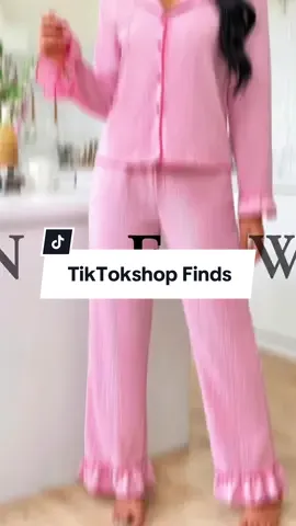 How cute are these? The prices are unmatched #fallloungewear #loungewear #fallfashion #pumpkinspice #pajamas #tiktokshop #sleepwear #sleepwearfashion #tiktokshopfinds 
