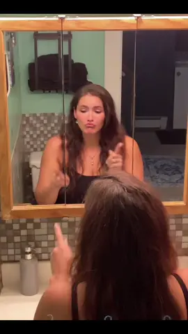 I’m looking forward to the future, but my eyesight is going bad 🎶 #lipsync #mirror #fypシ゚viral @Fall Out Boy