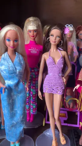 Minhas lindass barbies🥹😍❤️! #barbie #barbieantiga #barbiedoll #barbie90s #barbiecollector #barbiemodelmuse 