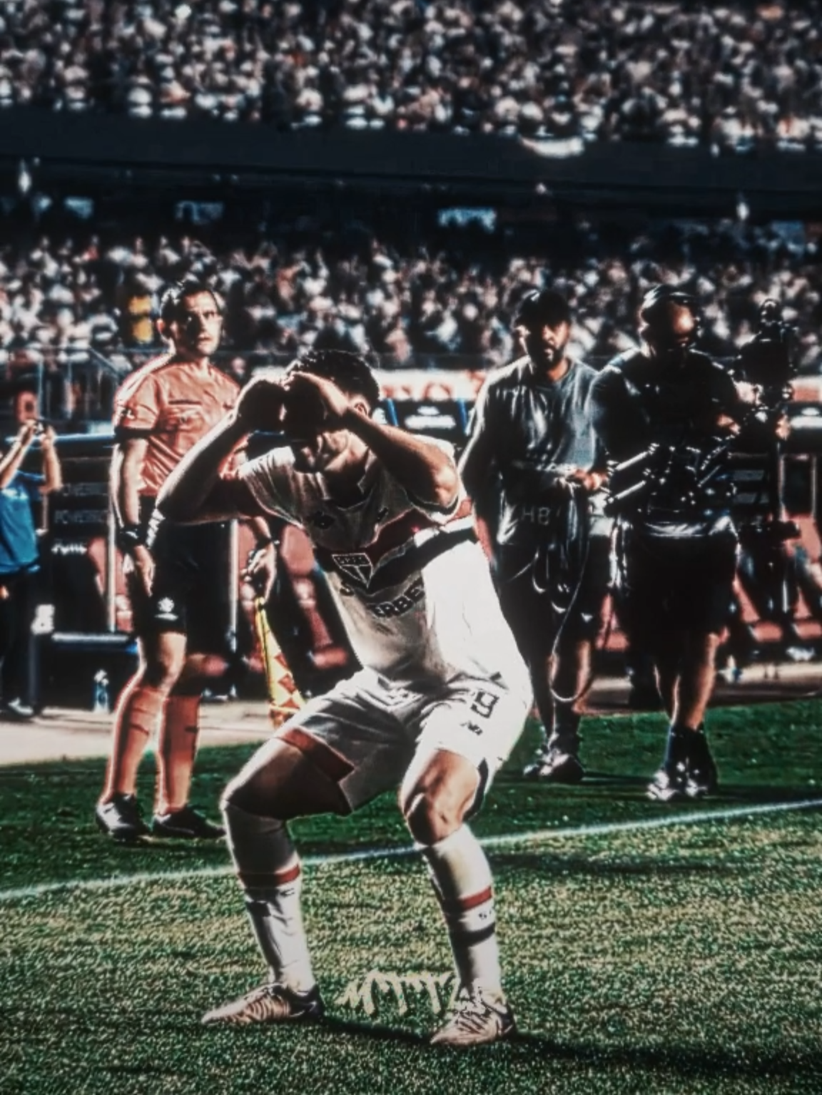 Né segredo 🤫​🤫​🤫​ #edit #spfc #saopaulo #saopaulofc #aftereffects #fyp #libertadores #viral