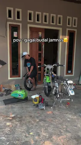 patah hati terbesar para lelaki🤧 #gagaljamnas #preijamnas #jamnascbindonesia #palangkaraya #jamnas #cb125se #cbdownsize #cbindonesia #masukberanda #foryou #arapuragank #ragatcb #cbijo💚 #cbicikiwir @DMS_NN_GARAGE  