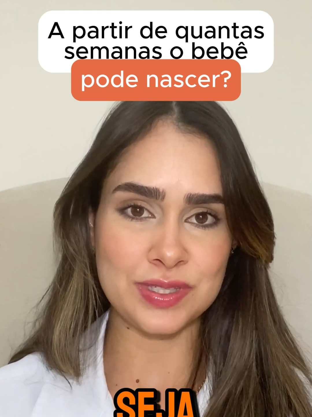 A partir de quantas semanas o bebê pode nascer? Olá, mulher! 🌸 O seu bebê pode nascer entre 37 a 41 semanas e 6 dias, sendo que a maioria vai passar de 40 semanas.  A data provável do parto (DPP) é calculada pelo seu obstetra de acordo com a data da sua última menstruação (DUM), sendo uma estimativa da data de nascimento do seu bebê, levando em consideração que a maioria das gestações dura 40 semanas.  Porém, muitos bebês nascem antes ou depois da DPP, porque nosso corpo não segue uma “matemática exata” e essa data não é um prazo de validade. Logo, não se apegue a essa data exata, saiba que é um PERÍODO provável do parto, podendo ser um pouco antes ou um pouco depois.  Segundo dados do Perinatal Institute, uma ONG britânica, mostram que as DPPs quase nunca são precisas, na verdade, apenas 4% dos bebês nascem na data estimada.  Dra. Juliana Lucena CREFITO: 230707-F Mamãe do Arthur e do Davi 👩‍👦‍👦 Esposa do André 👫🏻 Fisioterapeuta Pélvica 👩🏻‍⚕️ Futura médica 🩺 Apaixonada pela saúde da mulher 🌸 #parto #gestante #gestação #partonormal #maternidade #gravidez #gravidinha #parto #partonormal❤️ #partonormalhumanizado #partonormal🤞🏻 #partonatural #trabalhodeparto #gestante #gestantes #gestação #maternidade #gravidinha #gravidez #gestacao #gestantetiktok #gestaçãoreal #partoreal #partorespetado #partorealista #maedeprimeiraviagem #paisdeprimeiraviagem #gravidinhasdeprimeiraviagem #gestante2024 #gravidinha2024 #gravidinhanotiktok #gravidinhasdeprimeiraviagem #gravidinha2024🥰  #gestantes2024 #gestantes2024🤰💙❤️ #gravidezreal #dicasgravidez #dicasmaternidade #maedeprimeiraviagem♥️♥️#gravidinha #parto #partonormal❤️ #partonormalhumanizado #partonormal🤞🏻 #partonatural #trabalhodeparto #gestante #gestantes #gestação #maternidade #gravidinha #gravidez #gestacao #gestantetiktok #gestaçãoreal #partoreal #partorespetado #partorealista #maedeprimeiraviagem #paisdeprimeiraviagem #gravidinhasdeprimeiraviagem #gravidinhanotiktok #gravidinhasdeprimeiraviagem  #gestantes2024🤰💙❤️ #gravidezreal #dicasgravidez #dicasmaternidade #maedeprimeiraviagem♥️♥️ #gestante2024 #gravidinha2024 #gestantes2024