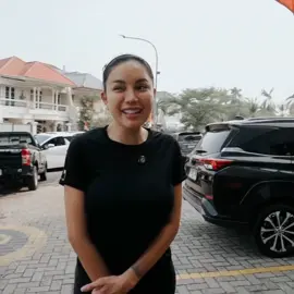 Makan siomay pinggir jalan (Yt:Crazy Nikmir Real) #crazynikmirreal #nikitamirzani #siomay #siomayviral #makansiomay #serunyakuliner #kuliner #bikinngiler #asmrfood #fyp #mukbangvideo #mukbangasmr #mukbangeatingshow #mukbangindonesia 