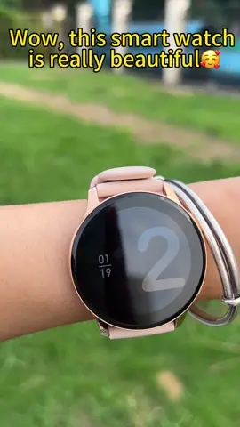 Wow! This pink smart watch is really beautiful. It is very suitable for girls to wear. Strongly recommend!#tiktokshop #smartwatch #smartwatchforwomen 