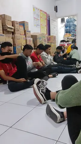 Baik Pak, siap pak, dimaksimalkan lagi pak.  #anakritel #alfamart #alfamarttiktok 
