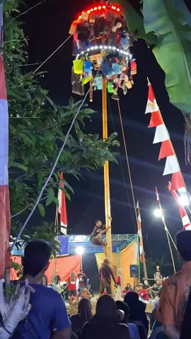 #panjatpinanglucu #panjatpinang #lomba17agustus #2024 #ngrembelasri #lombapanjatpinang #meriah #malam #fyp #fyppppppppppppppppppppppp #semarang #semarangstory #indonesia🇮🇩 #hadiah #seru #lombaagustusan #viralvideo #tokosaka #gokil #keren #mantap #vidiolucu #vidiongakak 