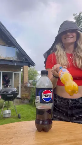 When it started raining😭😂 @jaymondy idea @James & Jasmin 🔥 #viral #trend #comedy 