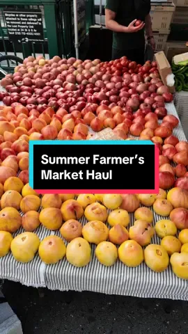 for the you who wants to embrace seasonal cooking this summer :))  #farmersmarket #farmersmarkethaul #summerveggies #nycfood #cheflife #nycvlog 