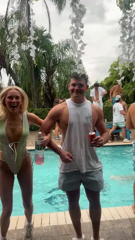 pool party szn #umiami #universityofmiami 