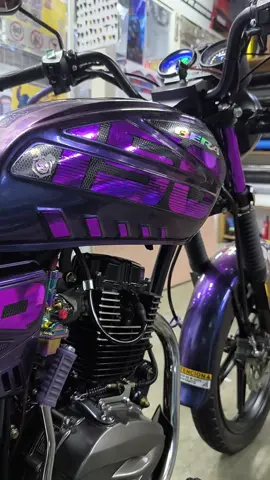 Rotulado Personalizado de SBR Diseño Bera 150... #servipaca #acarigua #araure #viral #morada #bera #sbr #conejomalo #motorcycle #calcomanias #rotuladores #diseño @beramotorcycles #viernes 