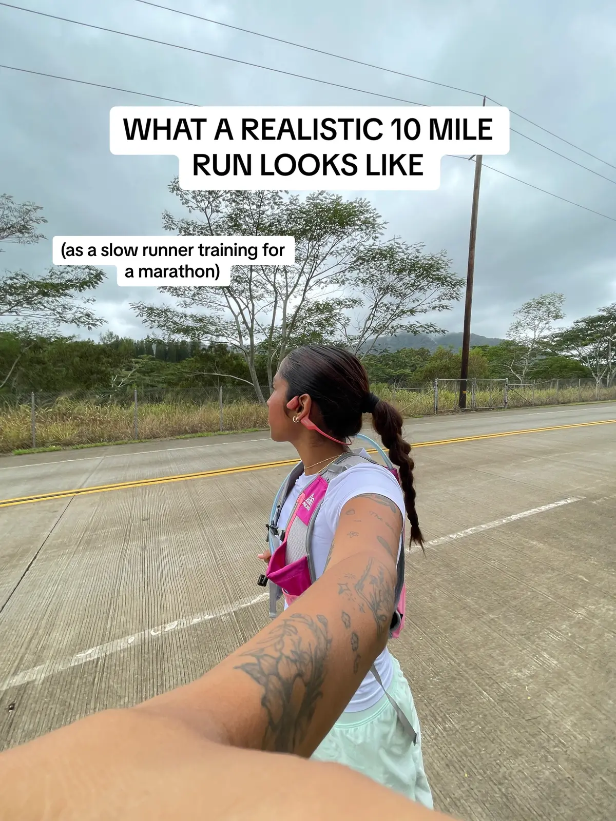 What a realistic 10 mile run looks like as a slow realistic runner (marathon training)  . . #runner #slowrunner #marathontraining #realisticrunning #slowrunnersclub #marathon #beginnerrunner 