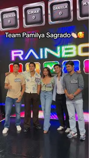 gwapo naman ni Moi 🥰🧡 #kyleecharri #foryou #fyp #pamilyasagrado #danielastranner #emiliodiaz #jeremiahlisbo #graefernandez @Kyle Echarri #rainbowrumble 