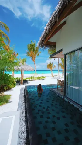 Imagine waking up to this view 🇲🇻 #maldives #travel #traveltiktok #wheretogo #tiktoktravel 