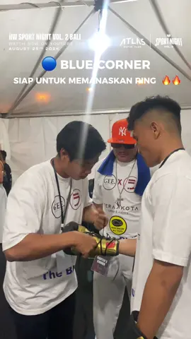 Ferdy siap menunjukkan aksi terbaik dan penuh semangat! 💪🔥 #DewaVSFerdy #SERUNYABOXING #HSS #HSN #HSS2024 #OPENFORPUBLIC #BOXING #BOXINGINDONESIA #NEVERSTOPFLYING #TINJUINDONESIA #HWSPORTSHOW #HWSPORTNIGHT
