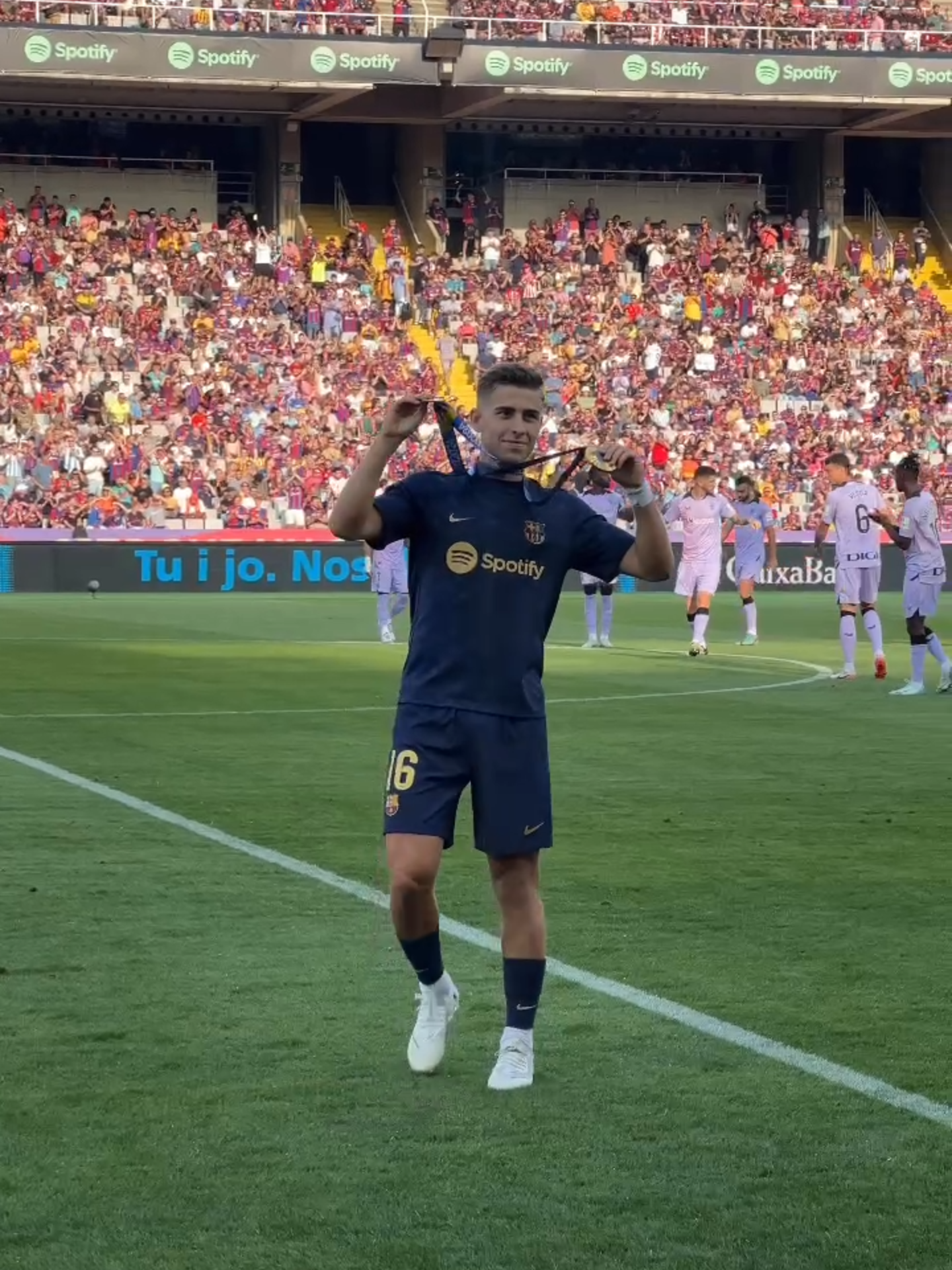 We're proud of you, Fermín 🥇🥇👏 #fcbarcelona #barça #barçaontiktok #sports #barcelona #ferminlopez