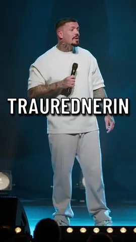 So halt 😂🤌🏻#emmveecomedy 