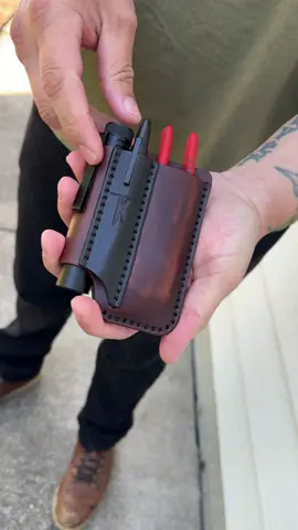 Get it together with the Tale of Knives Standard Tux Clip for your tool, flashlight and pen! Shop your new gear at www.taleofknives.com  #knipex #tools #pliers #leatherbelt #bluecollar #skilledtrades #technician #maintenance #streamlight