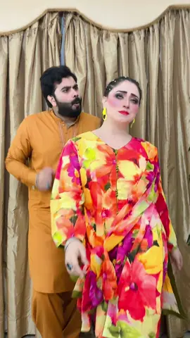 Haseena bata tera kaya name hai🥰@Fahad awan #therealmehakmalik #foryoupage #foryou #trending #trendingvideo 