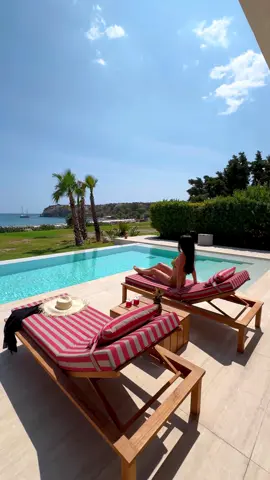 This suite is a true masterpiece! 💫 @Port Royal Villas and Spa #hotel #portroyalvillasandspa #greece 