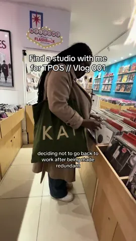 Spend the day with me in London looking for a podcast studio and meeting some of my team for the first time in person. This is behind the scenes of The Paula Oyinkan Show  @LO’VAGE @Blank Street  @Finch-Ley Studio  #TPOS #ThePaulaOyinkanshow #podcastsforwomen #dayinmylifevlog #dayinthelifevlog #brunchmeetings #podcaststudio 
