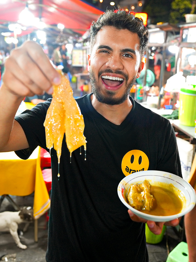 Probando COMIDA CALLEJERA en INDONESIA! #comida #indonseia #impactante #viral