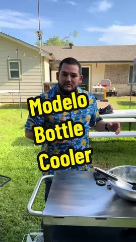 🍻✨ Guess what's back, guys? Our limited edition Modelo bottle cooler is here and it's like nothing you've seen before! Keep your 12oz Modelo bottles ice-cold all day long! ❄️🍺 Don't miss out - once these are gone, they're gone for good!  - Double Wall Insulated Stainless Steel - Keeps drinks cold for 12+ hours - Comes with a detachable Bottle Opener - Perfect fit for 12oz Modelo Bottles #ModeloMagic #LimitedEdition #BeerLovers #ColdDrinks #MustHave #SummerEssentials 🌟🍻#modelo #frostbuddy #chubbybuddy #beercooler 