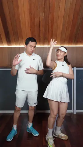 Pinggulnya goyang tapi kok senyumnya gak goyang 😅 #AyuDewi #fyp #viraltiktok #Couple #Marriage 