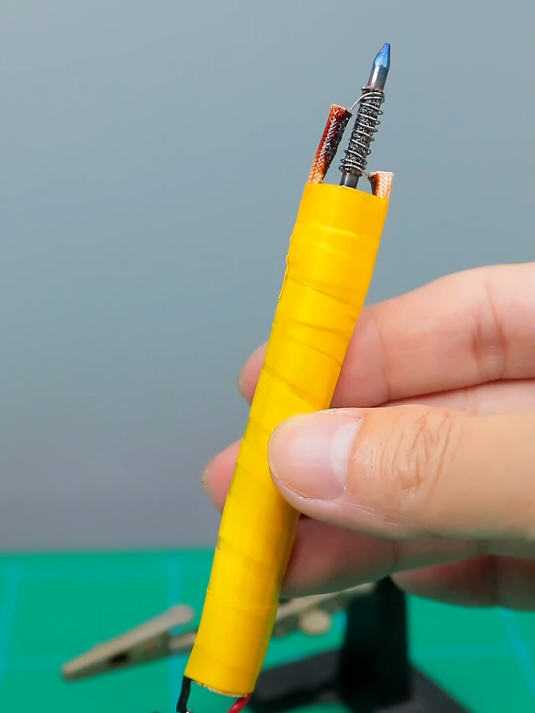 DIY Simple  Soldering Iron from a Nail #DIY #ideas #tips #homemade #lifehacks #soldering #shorts