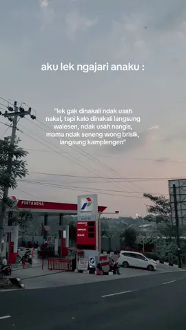 Nek mbokane ra trimo mama genti seng maju 🙊😅#fyp #fypシ゚viral #masukberanda #jowopride🔥 #mamamudaa 